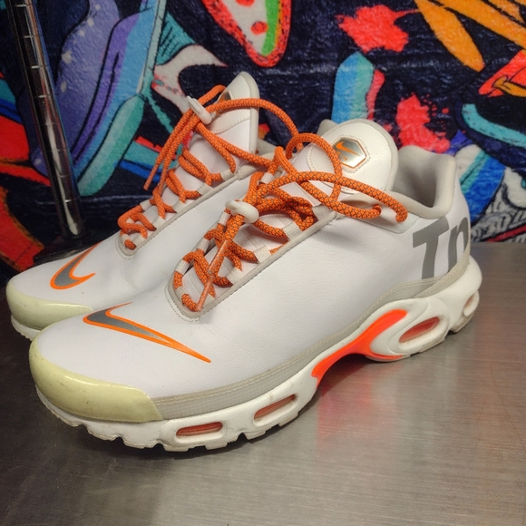 Nike Air Max Plus TN SE - Picture 4 of 4